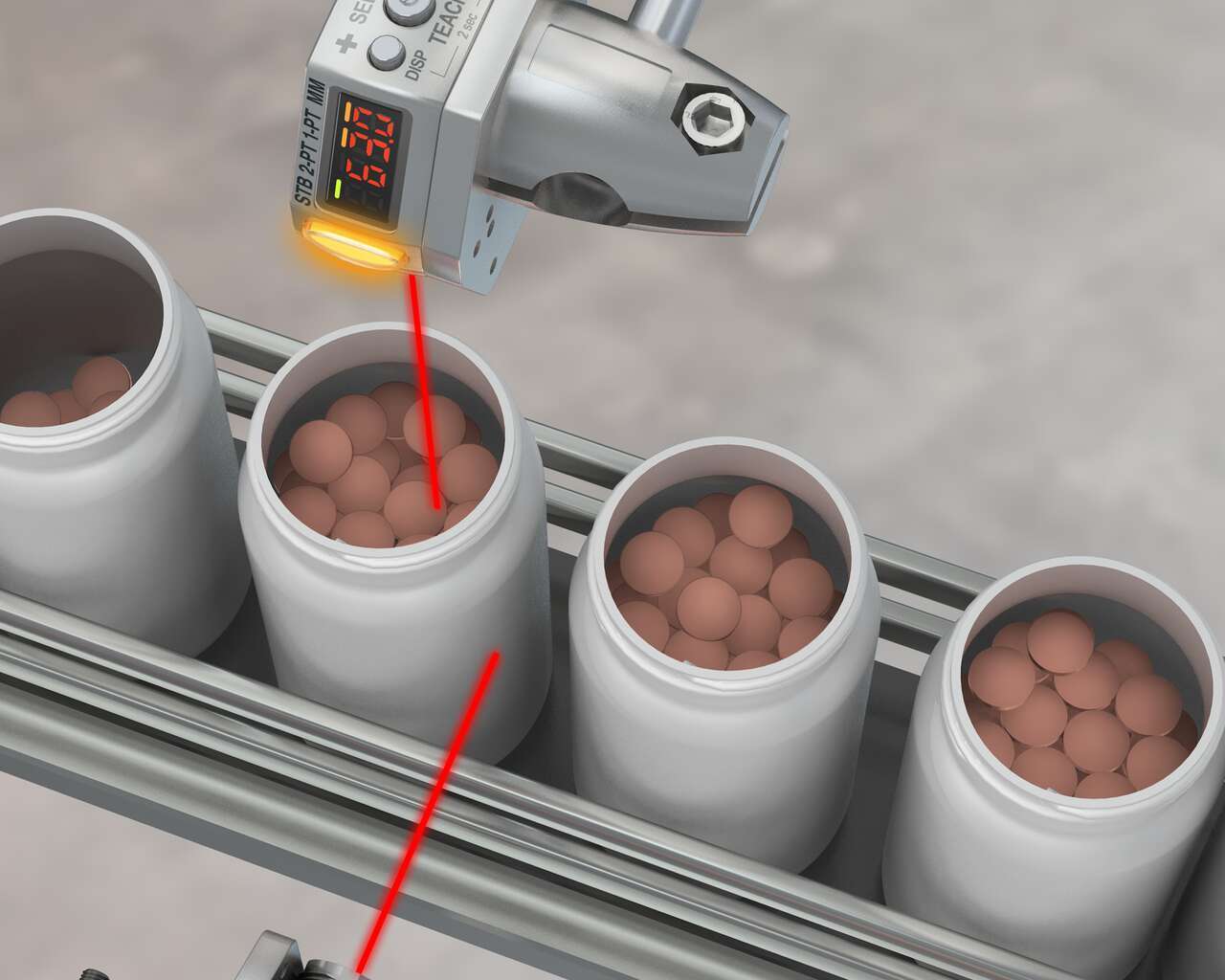 Q4XTULAF300-Q8-Analog-Pill-Level- Q4X sensor measures level of pills in a bottle