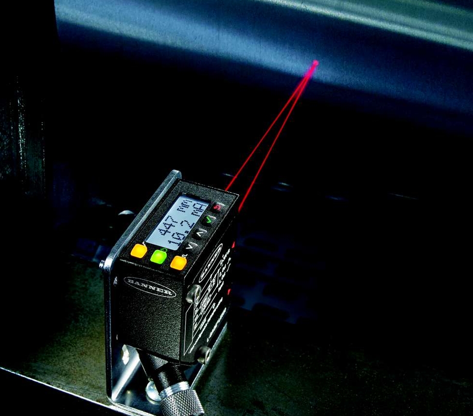 BA-2242_LGageVisual-adjusted Laser sensor measures roll of metal